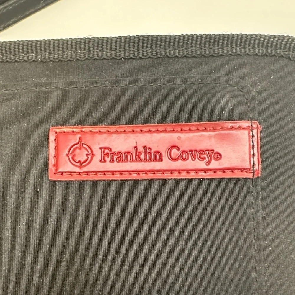Franklin Covey Classic 7 Ring Bound Binder Planner Zipper Closure